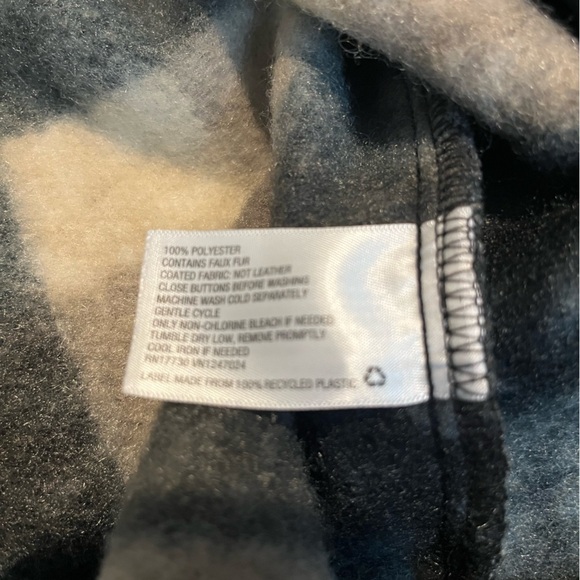 Knox Rose Oversized Fuzzy Shacket Blazer Sweater Size Large - Picture 6 of 9